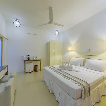 Dhigurah Retreat Beach Экстерьер фото
