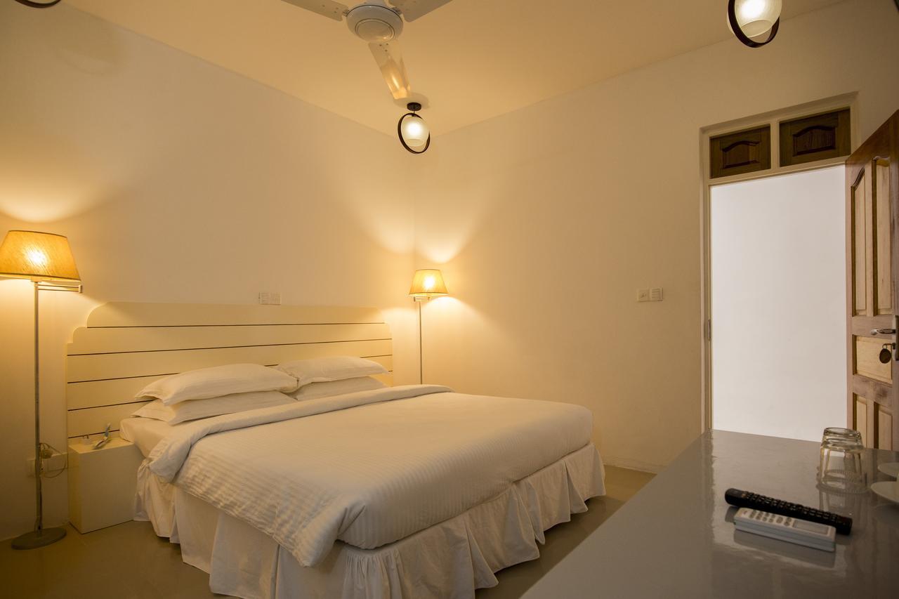 Dhigurah Retreat Beach Экстерьер фото